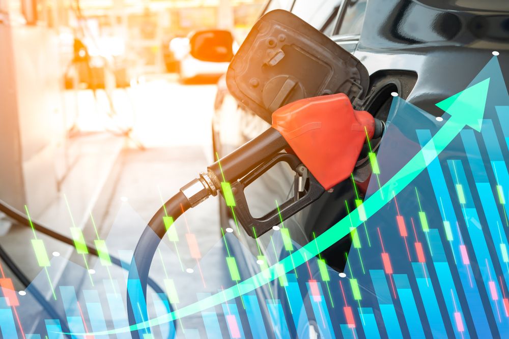 oil price v fuel price